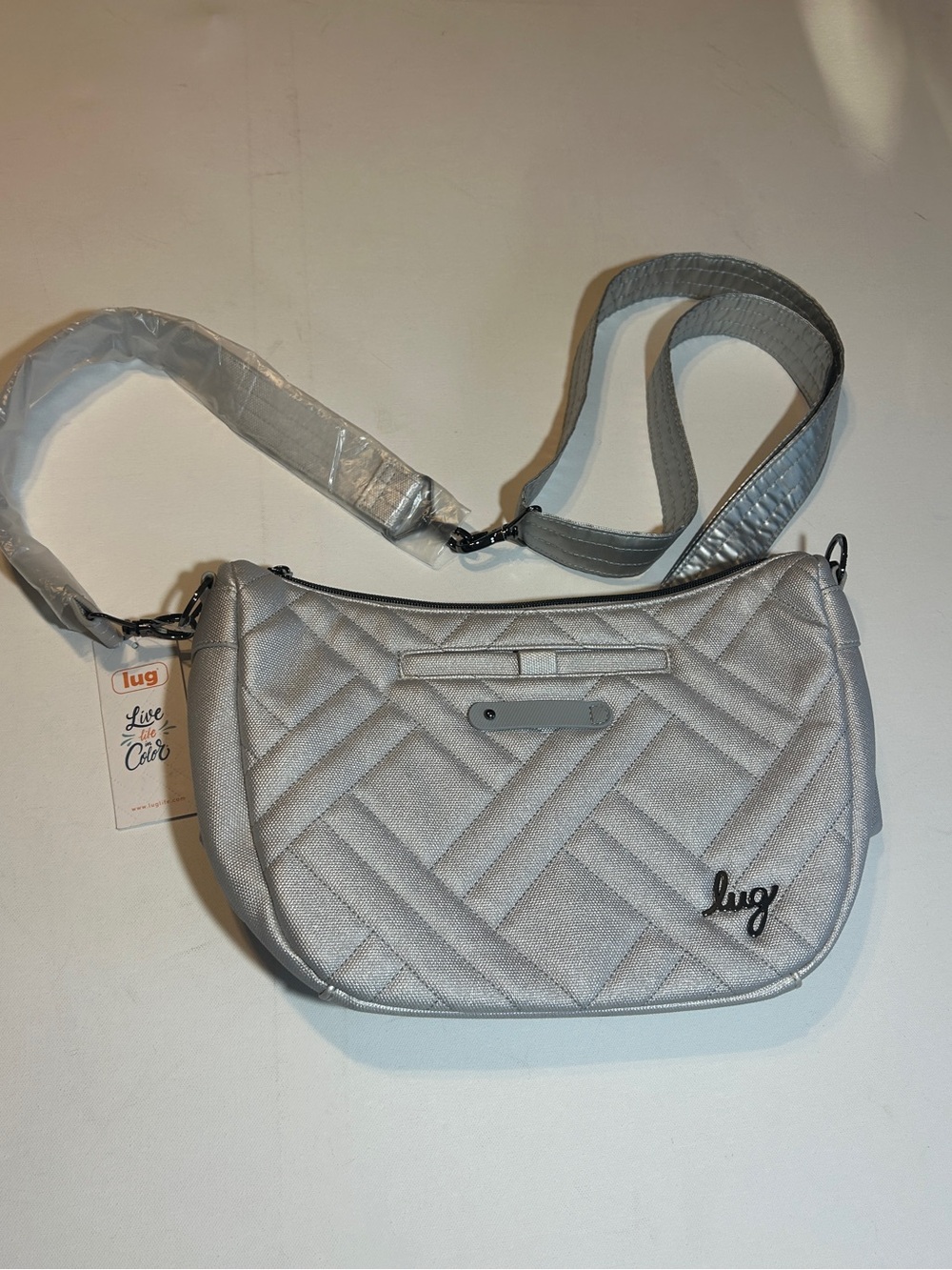 Lug Crossbody Shoulder Bag Silver Gray Quilted NWT Adjustable Strap - Picture 2 of 8